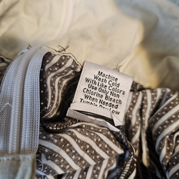 Cabi Floral Embroidered Cotton Flare Swing Skirt Style 917 Women's Size 8 - Picture 8 of 8